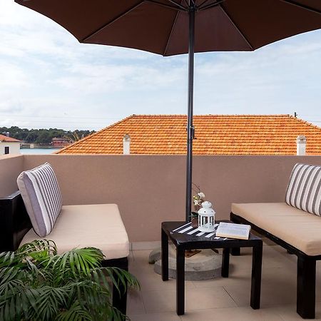 Apartments Zara Петрчане Екстер'єр фото
