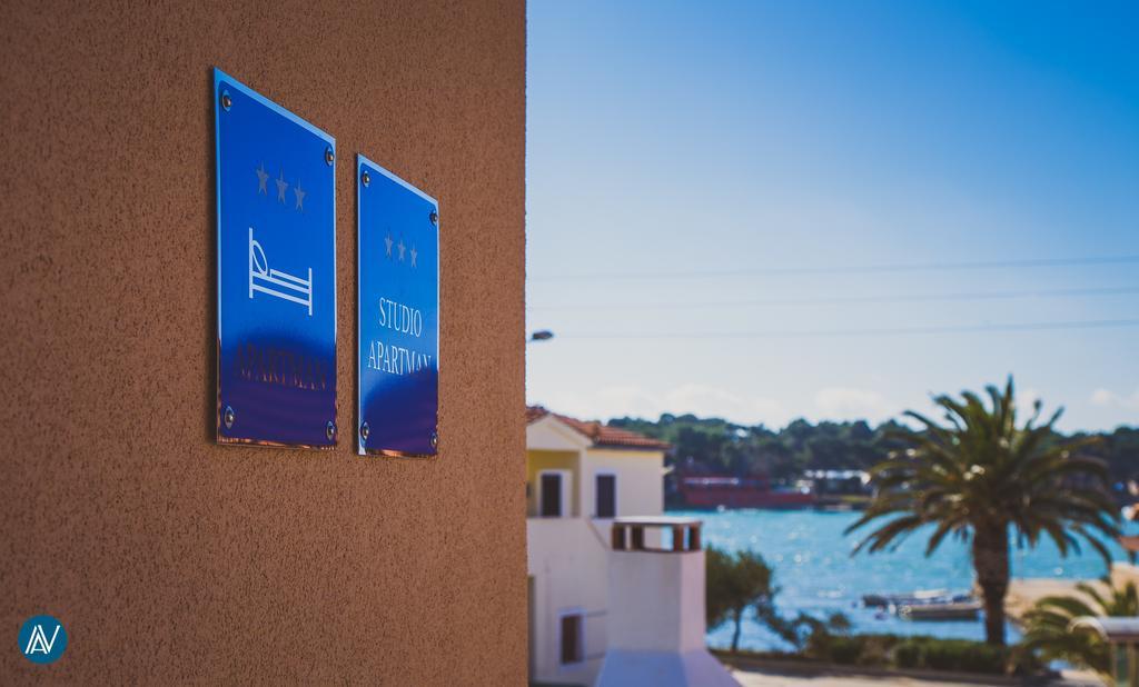 Apartments Zara Петрчане Екстер'єр фото