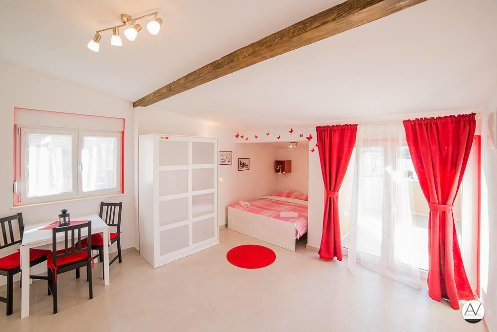 Apartments Zara Петрчане Екстер'єр фото